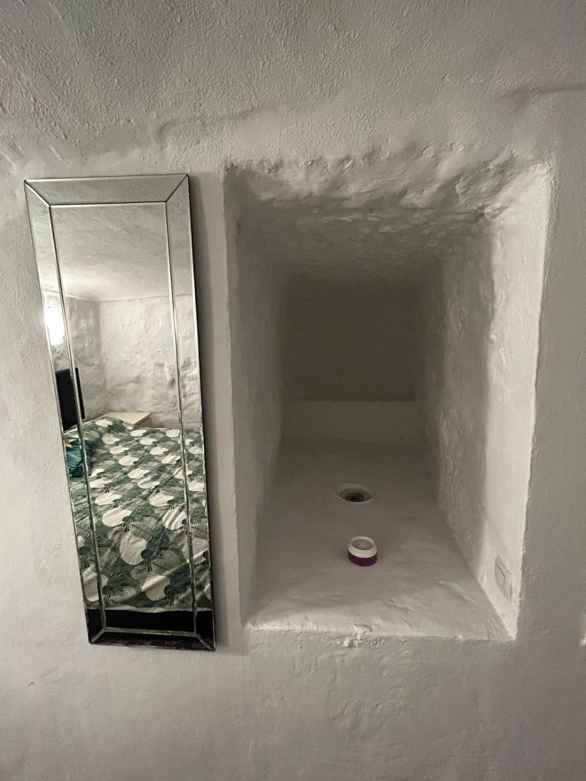 The Crystal Cave Vila Zújar Exterior foto